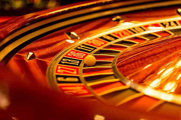 Antarmuka taruhan Monopoly Live dengan pilihan nomor dan batas staking